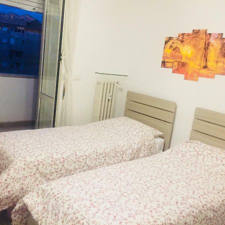 Female Dormitory For Only Female Bed & Breakfast โรม ภายนอก รูปภาพ