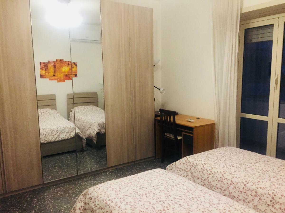 Female Dormitory For Only Female Bed & Breakfast โรม ภายนอก รูปภาพ